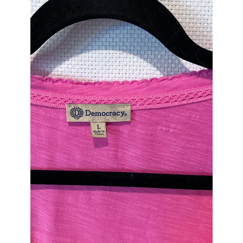 Democracy Salmon‎ Pink Ruffle Embroidered Sleeve Top Shirt Women's Size L - Picture 3 of 7